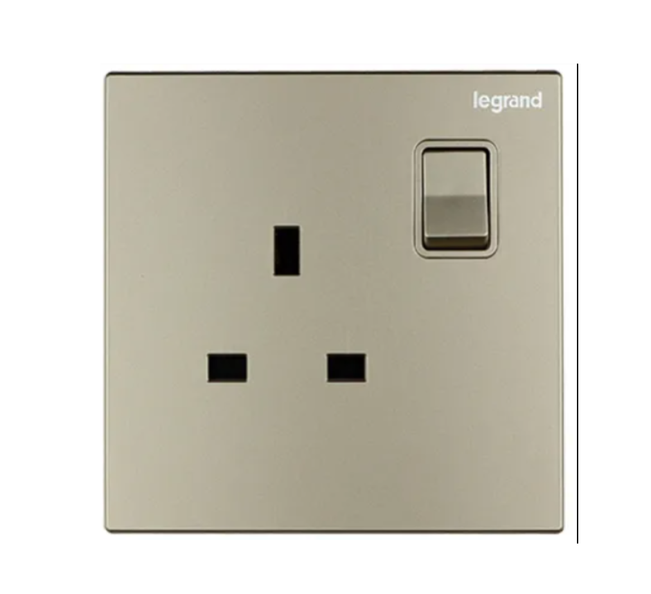 Legrand Galion逸景 單位13A蘇面帶開關