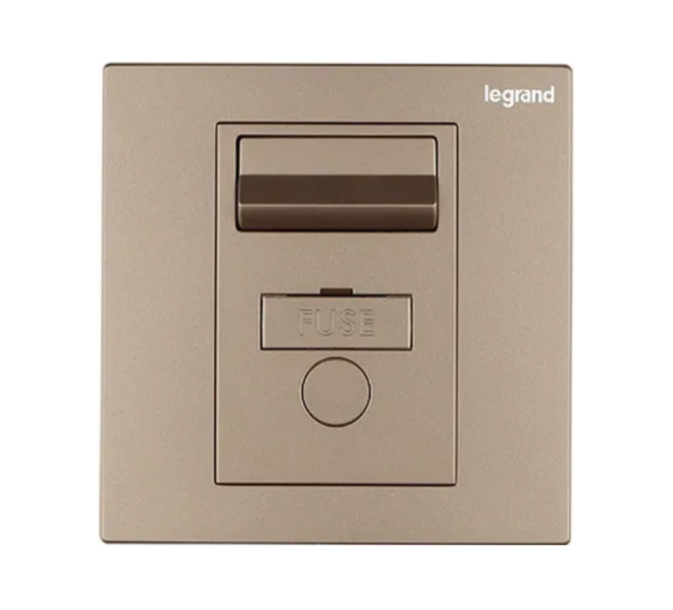 Legrand Galion逸景  單位13A菲士蘇面帶開關