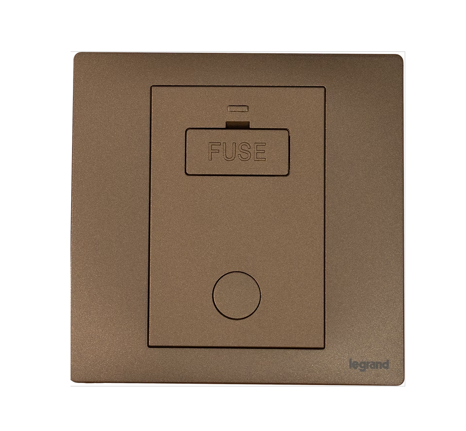 Legrand Mallia Senses 13A 菲士接線蘇