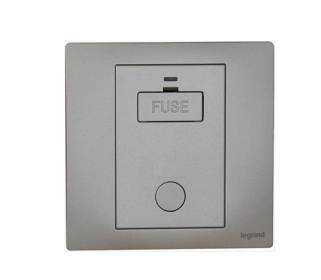 Legrand Mallia Senses  13A 菲士接線蘇有燈